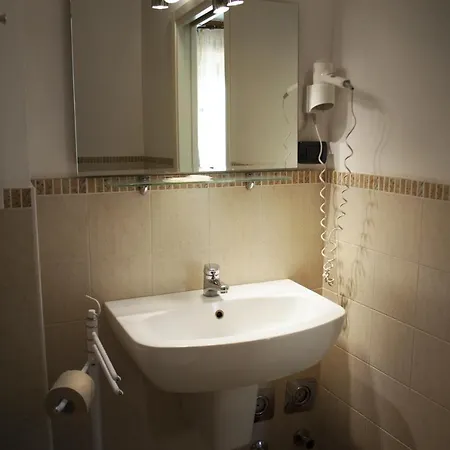 La Quiete Aparthotel Alba (Piedmont)